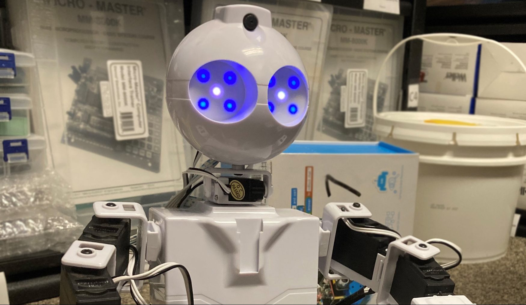 Free robotics workshop for female and non-binary high-school students – TRU Newsroom