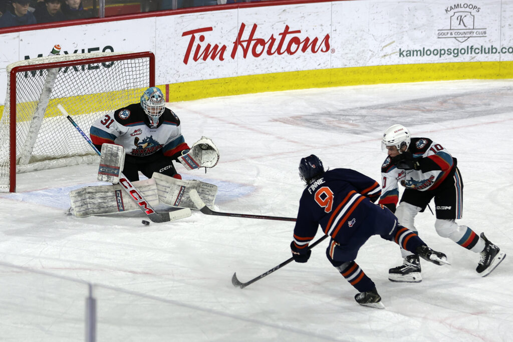 BLAZERS WIN THRILLER 4-3 OVER ROCKETS