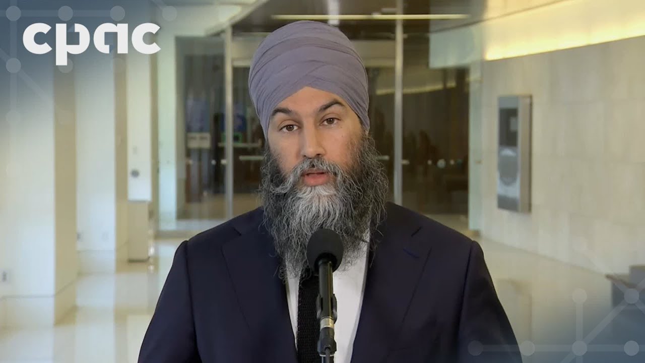NDP Leader Jagmeet Singh speaks with reporters after caucus meeting – January 22, 2025