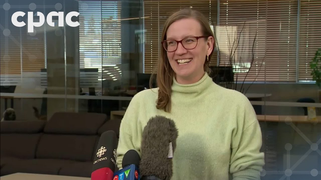 Liberal leadership hopeful Karina Gould makes an announcement in Edmonton – February 18, 2025