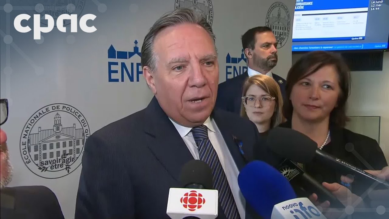 Le PM du Québec François Legault tient un point de presse à Nicolet – 12 mai 2025