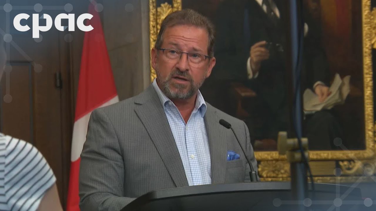 Le chef du Bloc Québécois parle aux journalistes à Ottawa – 16 juillet 2025