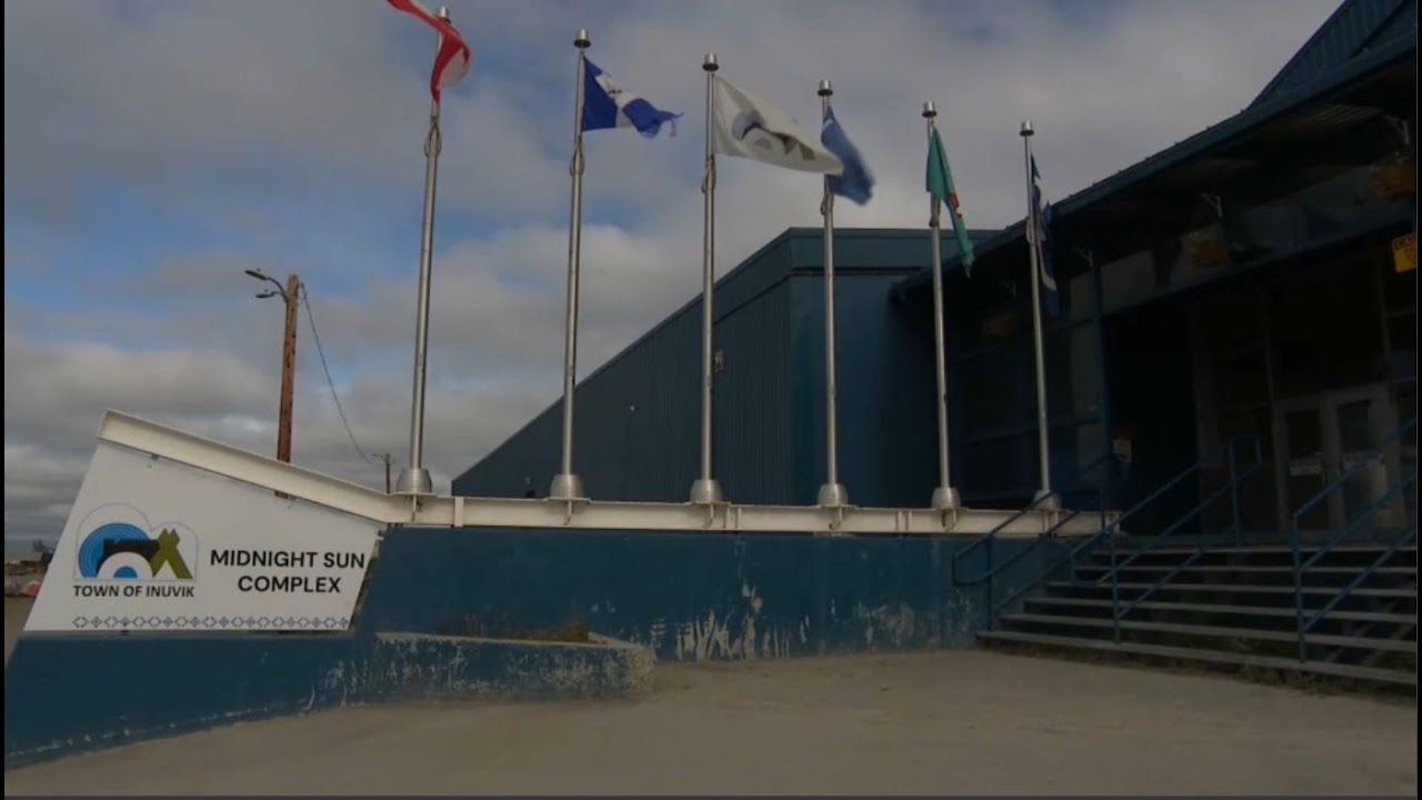 Starting soon: Foreign Affairs Minister Anita Anand speaks with reporters in Inuvik, N.W.T.