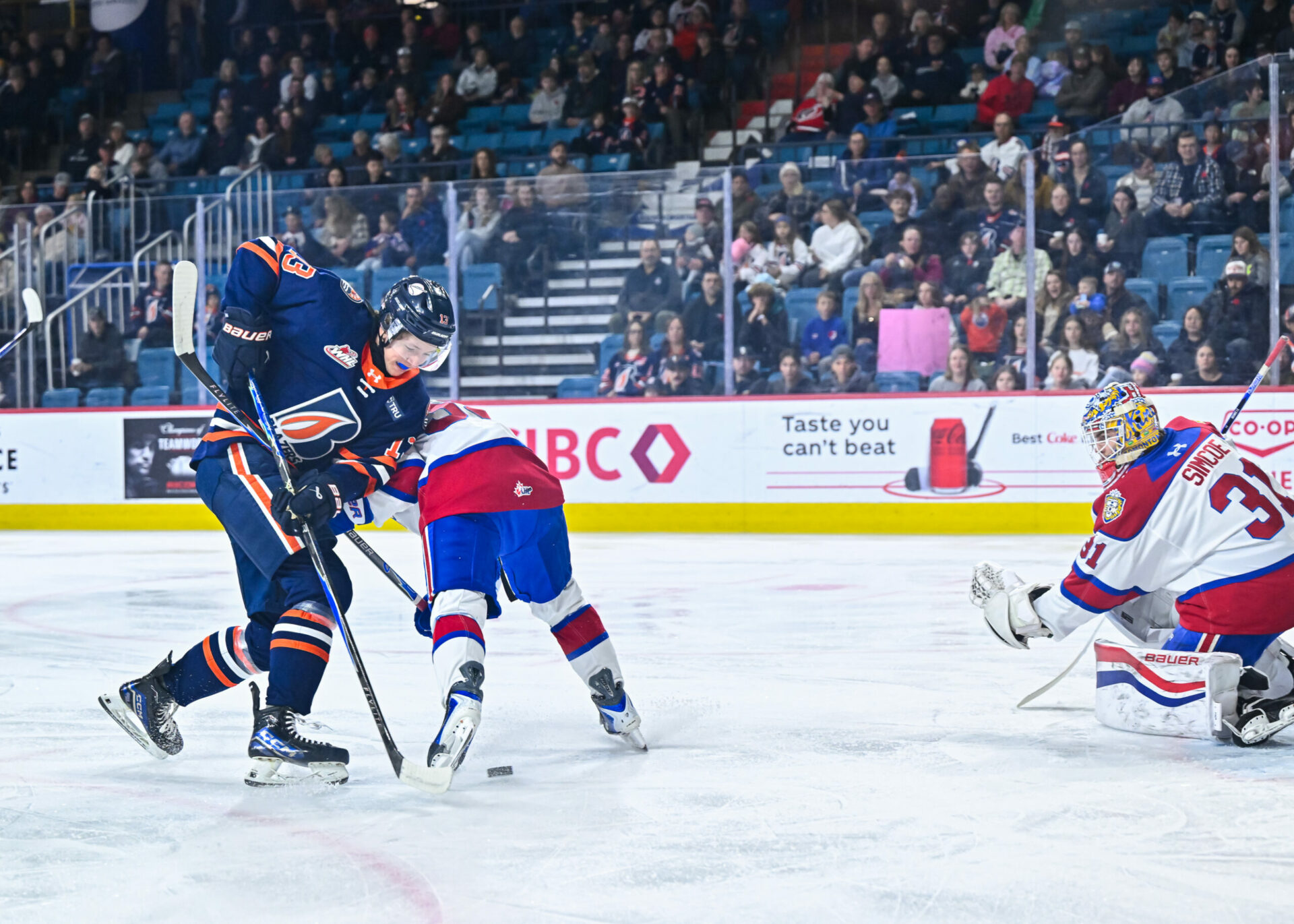 BLAZERS LOSE 5-3 TO OIL KINGS